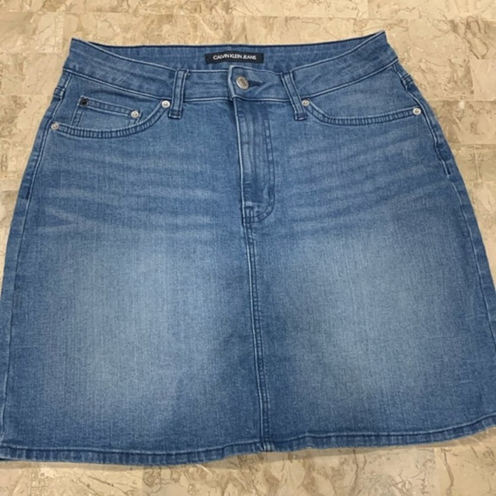 🔴SOLD🔴 Calvin Klein denim skirt
